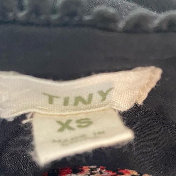 Tiny Anthropologie Embroidered Floral Knit Blouse size XS - Picture 10 of 11